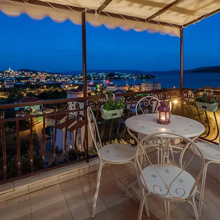 Apartment Loncar *
