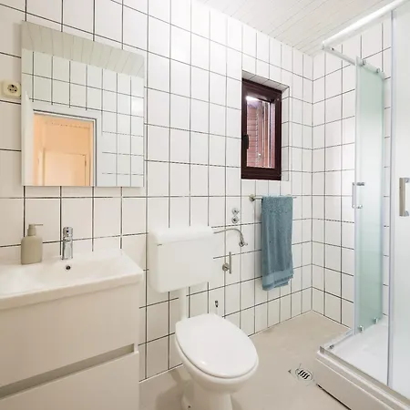 Loncar Daire Seget Vranjica