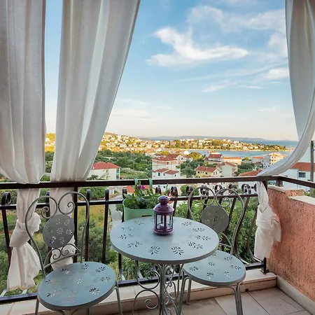Apartment Loncar