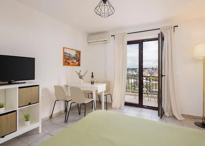 Loncar * 希杰·弗朗吉卡